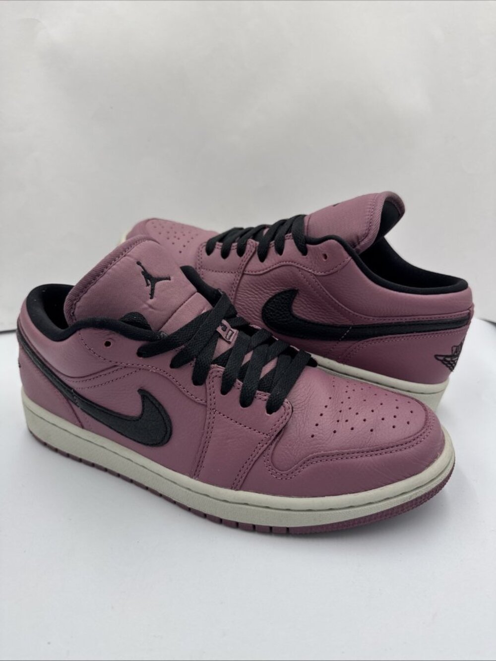 Jordan 1 SE Low Light Mulberry Women's 10.5